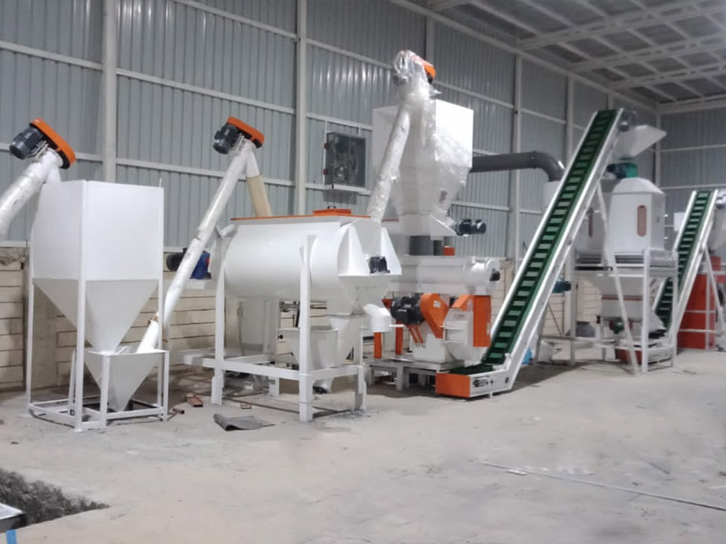 小型飼料廠